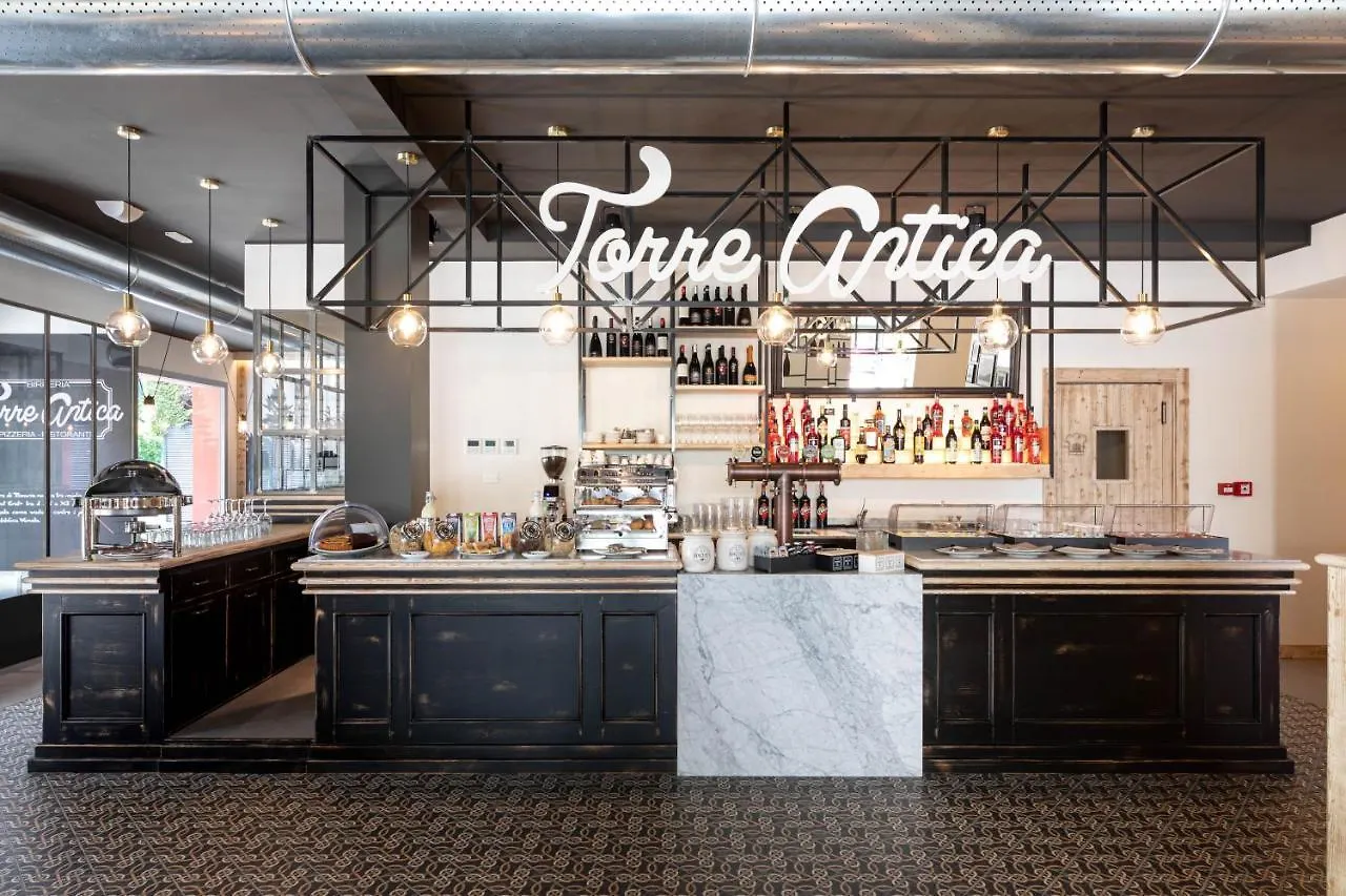Torre Antica Venice Airport Hotel تيسّيرا